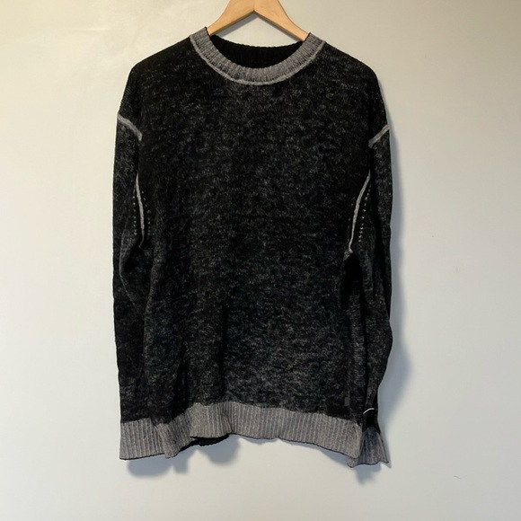 Diesel Black and Gray 55% Wool 45% Nylon Blend Sweater - Picture 1 of 4